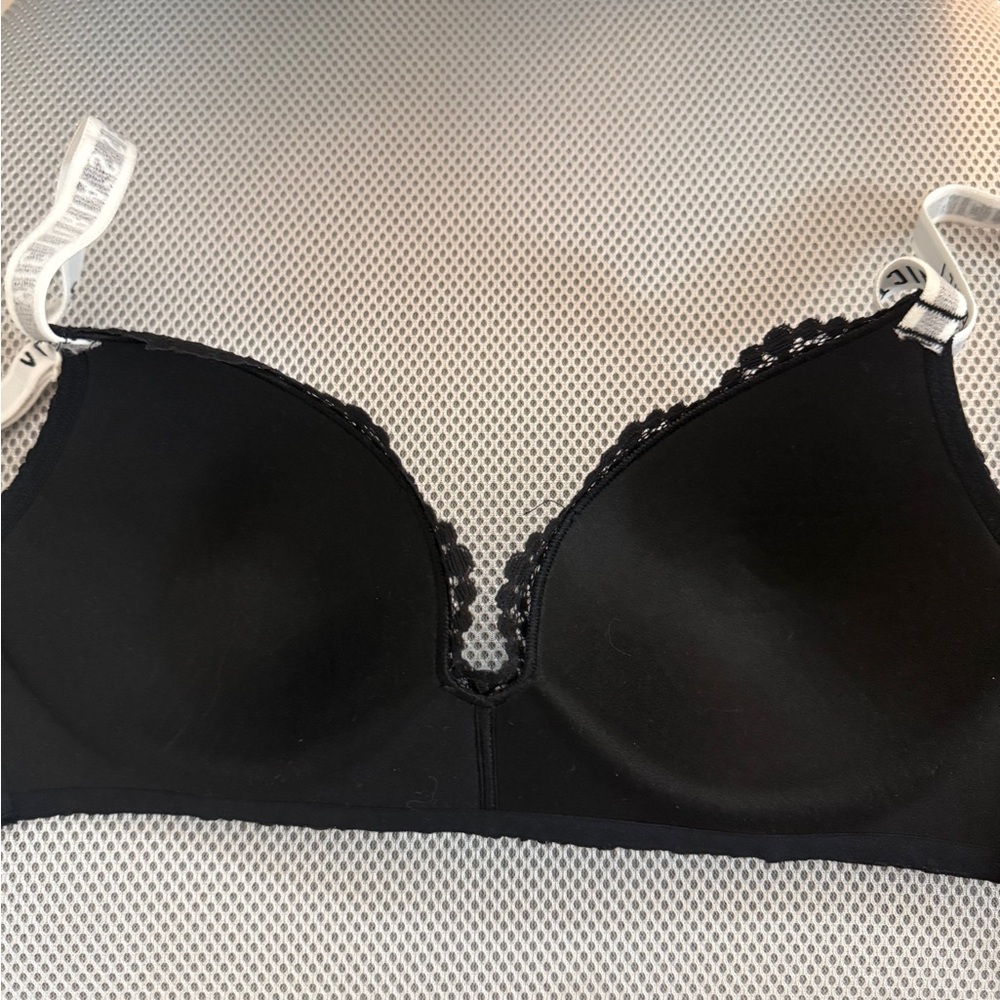 Victoria's Secret Black Lace Bra Size 32D SKU0139 - Picture 6 of 10